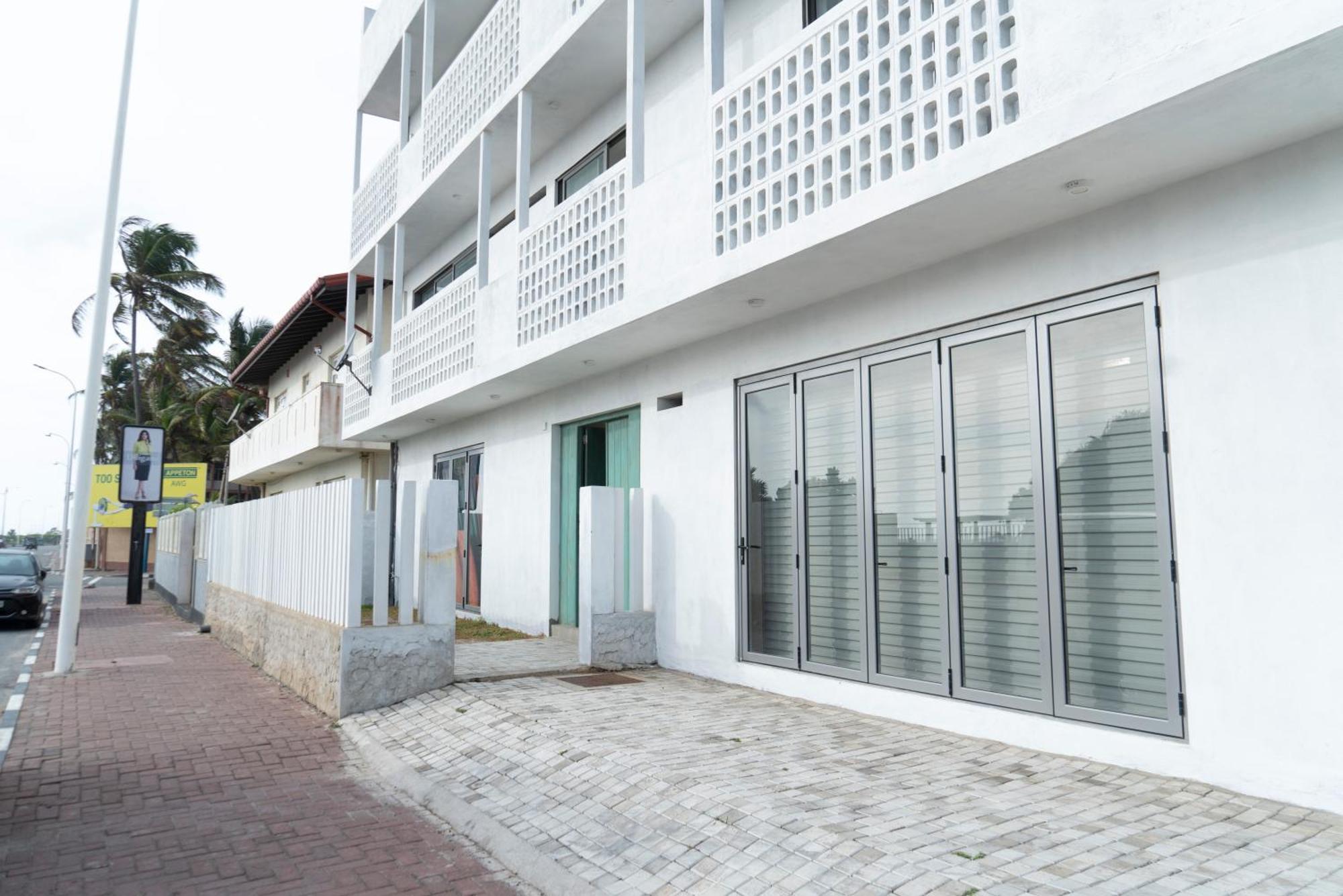 Four Petals Inn Colombo Eksteriør billede