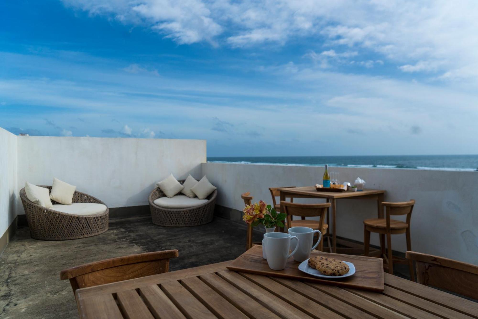 Four Petals Inn Colombo Eksteriør billede